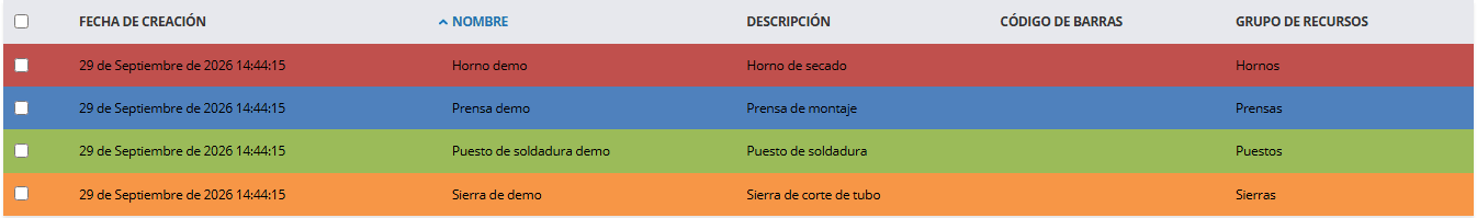 Listado de recursos con cuatro recursos de demo, cada fila con su color